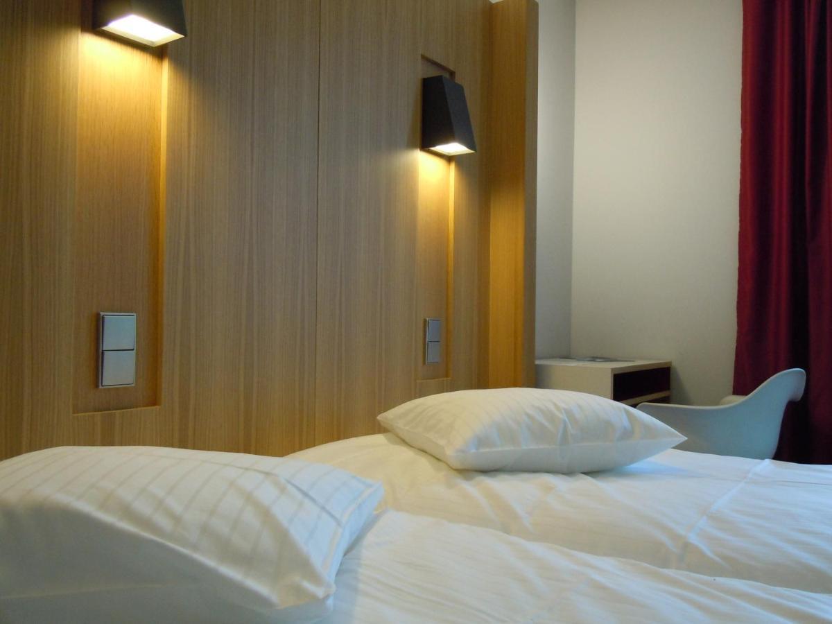 Hotel-Restaurant Mont Sainte-Odile オットロット エクステリア 写真